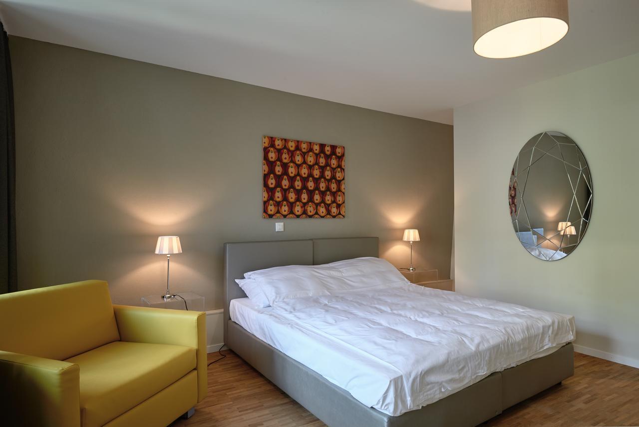 Aparthotel Hine Adon Fribourg Luaran gambar
