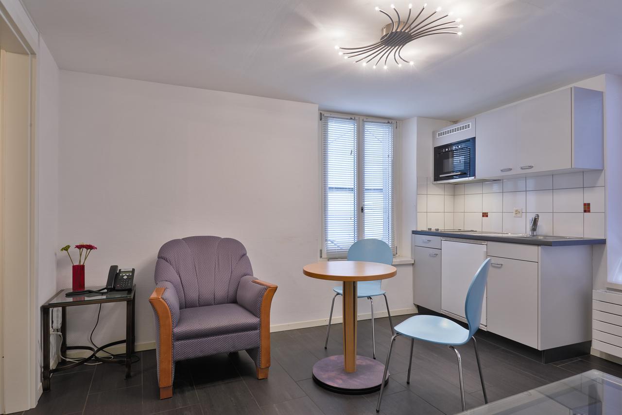 Aparthotel Hine Adon Fribourg Luaran gambar