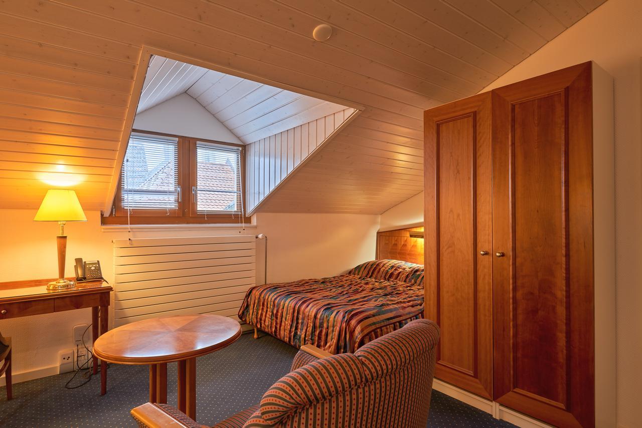 Aparthotel Hine Adon Fribourg Luaran gambar