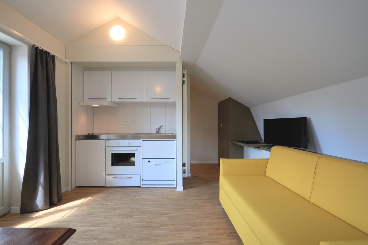 Aparthotel Hine Adon Fribourg Luaran gambar