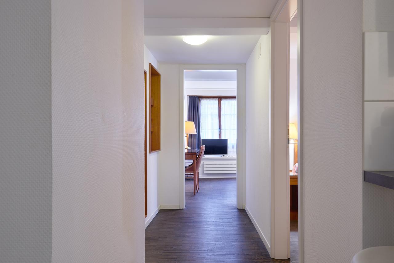 Aparthotel Hine Adon Fribourg Luaran gambar