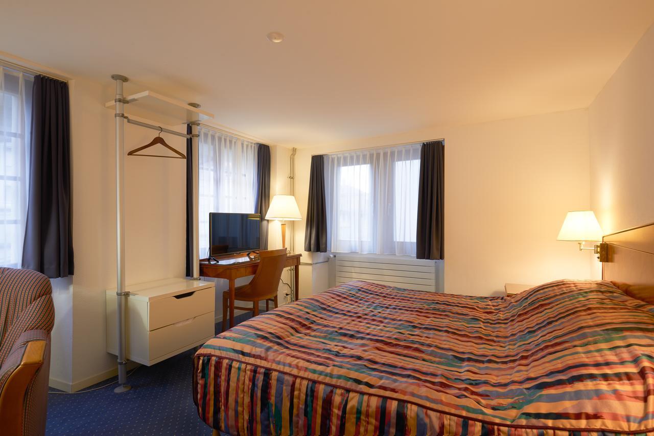 Aparthotel Hine Adon Fribourg Luaran gambar